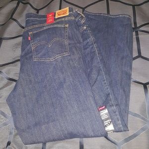 Levis 415